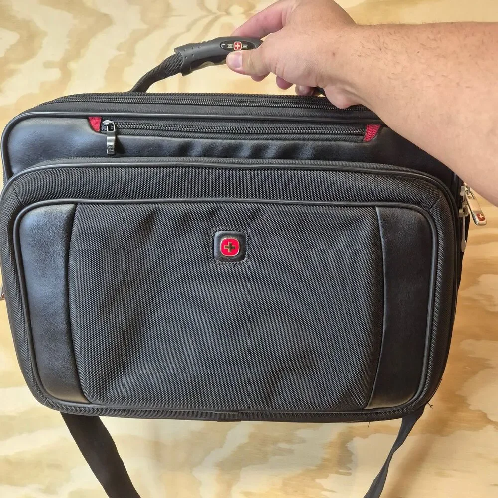 Swiss Gear Wenger Laptop Briefcase Black Shoulder Messenger Business Bag